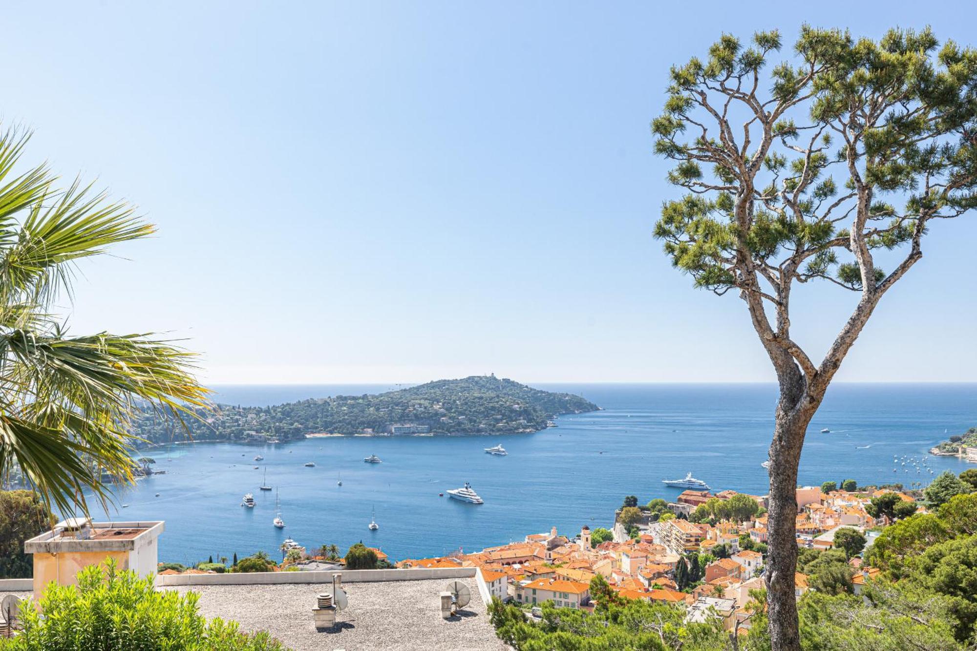 Extraordinary Sea View - 1 Bdr With Ac