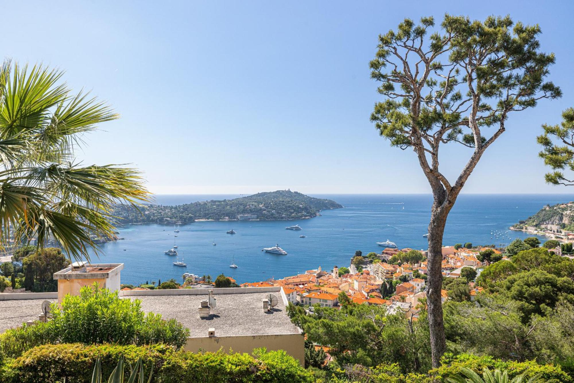 Extraordinary Sea View - 1 Bdr With Ac
