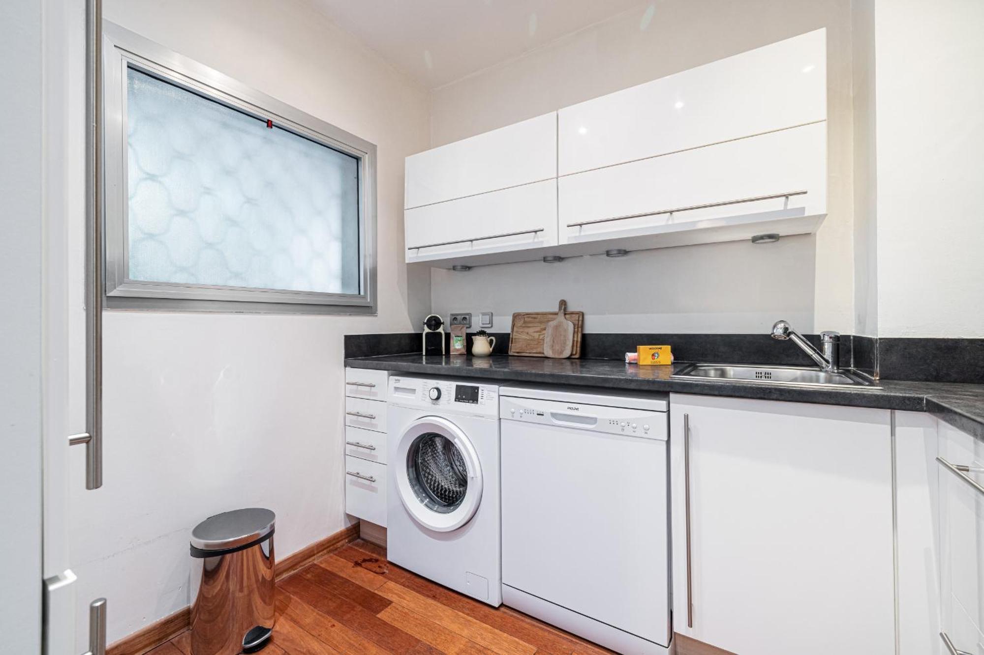 Apartment Extraordinary Sea View - 1 Bdr With Ac *