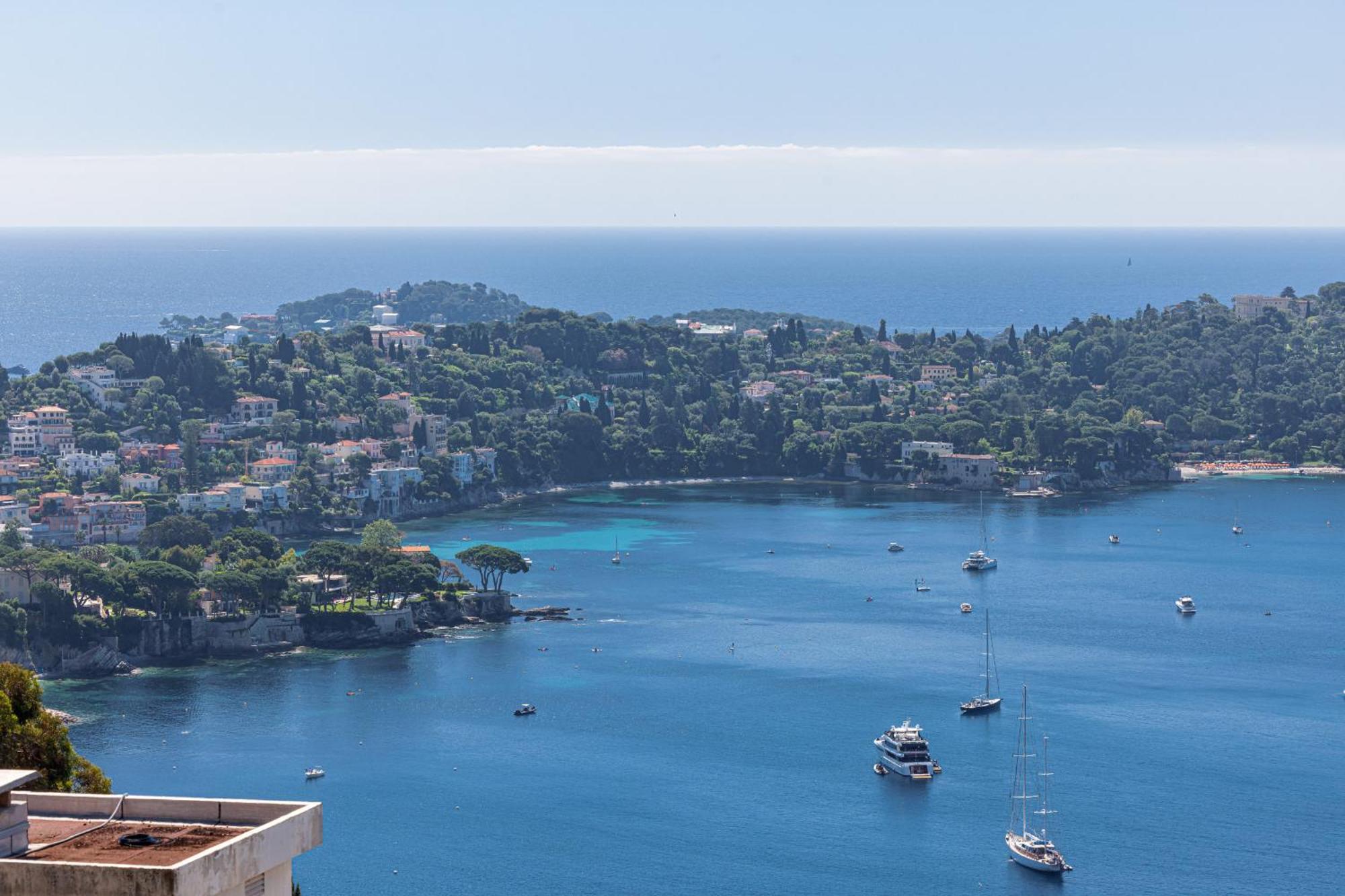 Extraordinary Sea View - 1 Bdr With Ac
